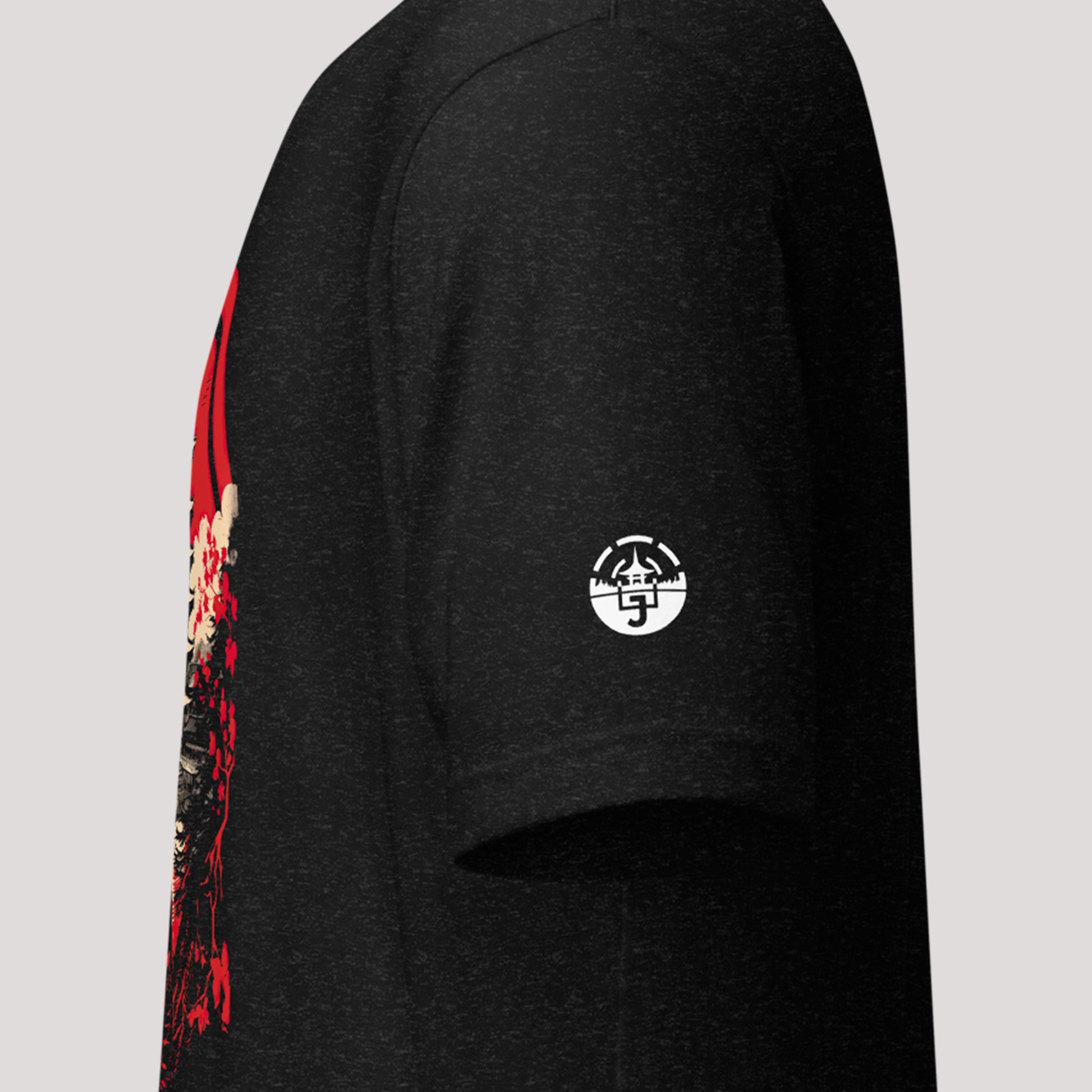 sleeve logo on a black heather Tōchaku 到着 Unisex t-shirt